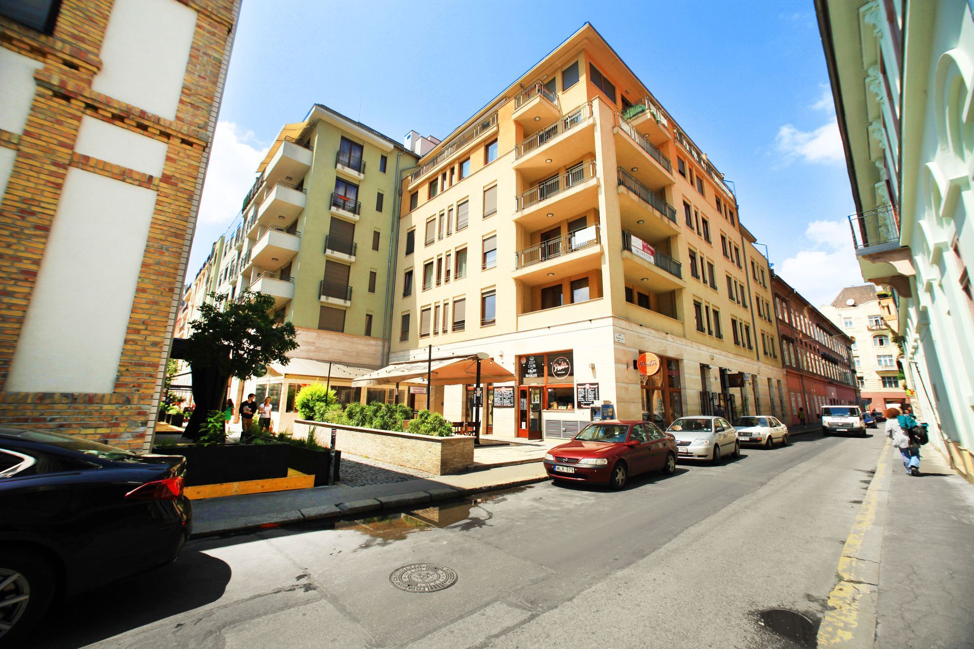 Club 99 Apartments Budapest Exterior foto